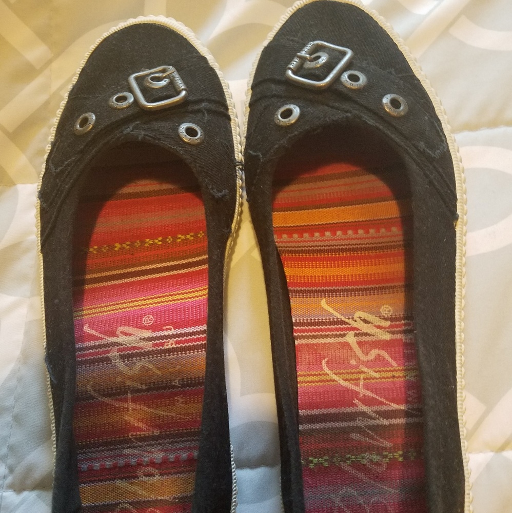 Blowfish womens size 10 slip on shoes